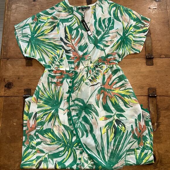 Woman’s Club Z Collection Leaf Print Coverup Size Large - Picture 2 of 9